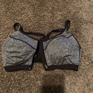 VS sports bra